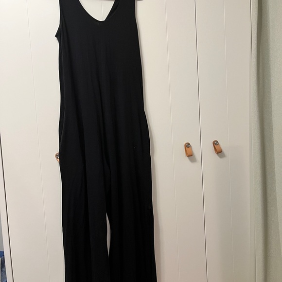 Reversible Wide Leg Romper - Made In Canada 🇨🇦 - Picture 4 of 8